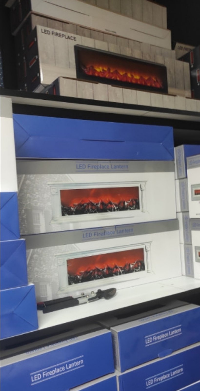 Električni LED kamin - efekat plamena